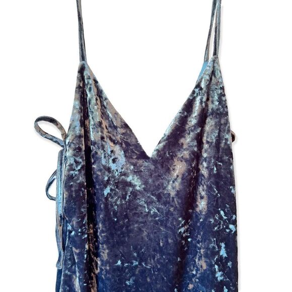 TOBI Teal Velvet Valari Cami Shift Dress - Picture 3 of 11